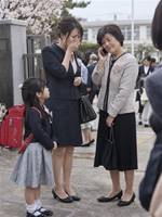 入学式の日、愛人を選んだ夫への「お祝い」