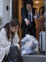 時給951円と捨てられた妻の正体