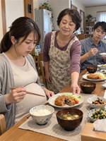 私にだけハズレ料理を出す義母の誤算